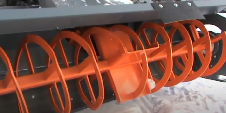 Снегоочиститель Ураган 2200